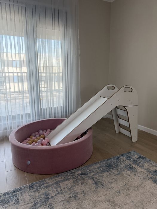 Piscina cu bile si tobogan Lilu-Lilu Shop