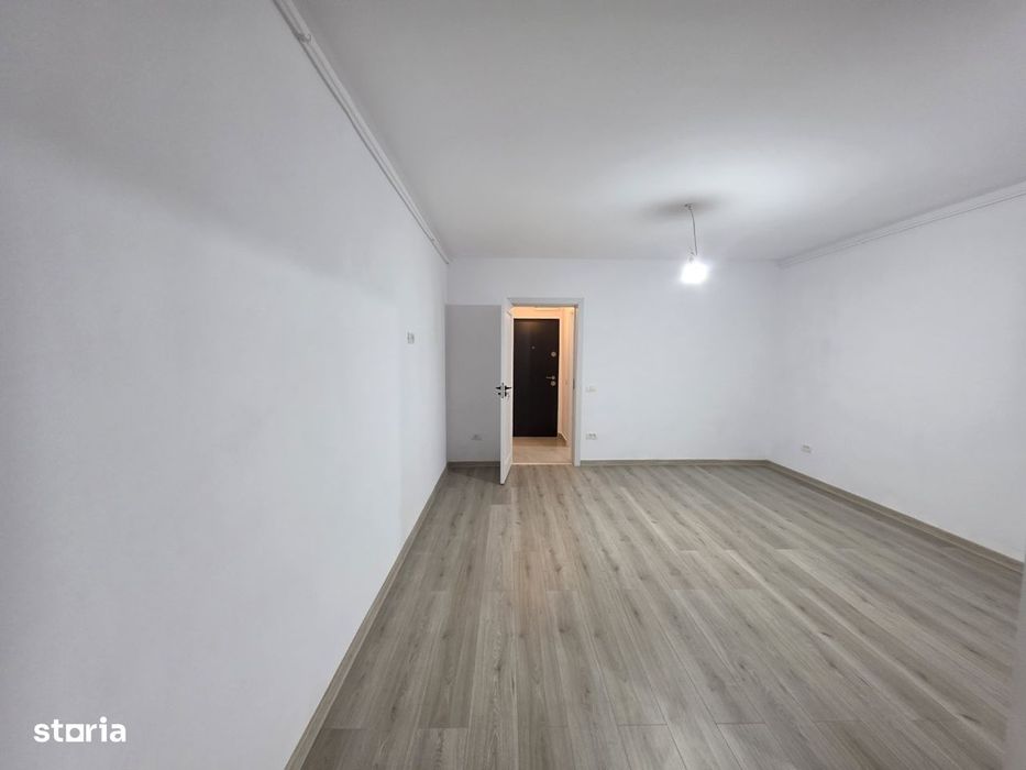 Dristor, chiar la gura de metrou, 5 minute mall Park Lake si parc IOR