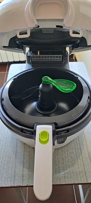 Friteuza Tefal ActiFry Express