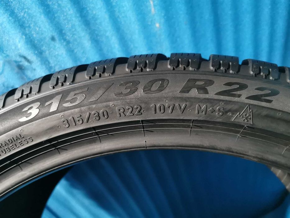315/30 R22 - pirelli m+s 2 bucati