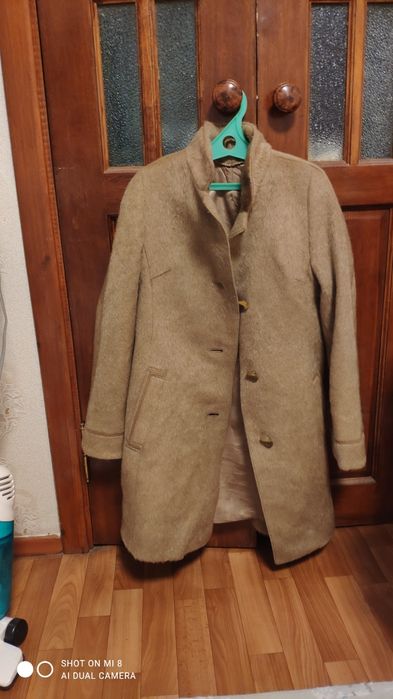 Шерстяное женское  пальто