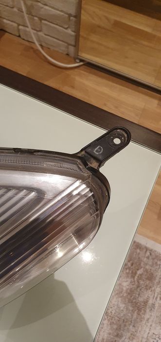 Фар за Тойота Рав 4