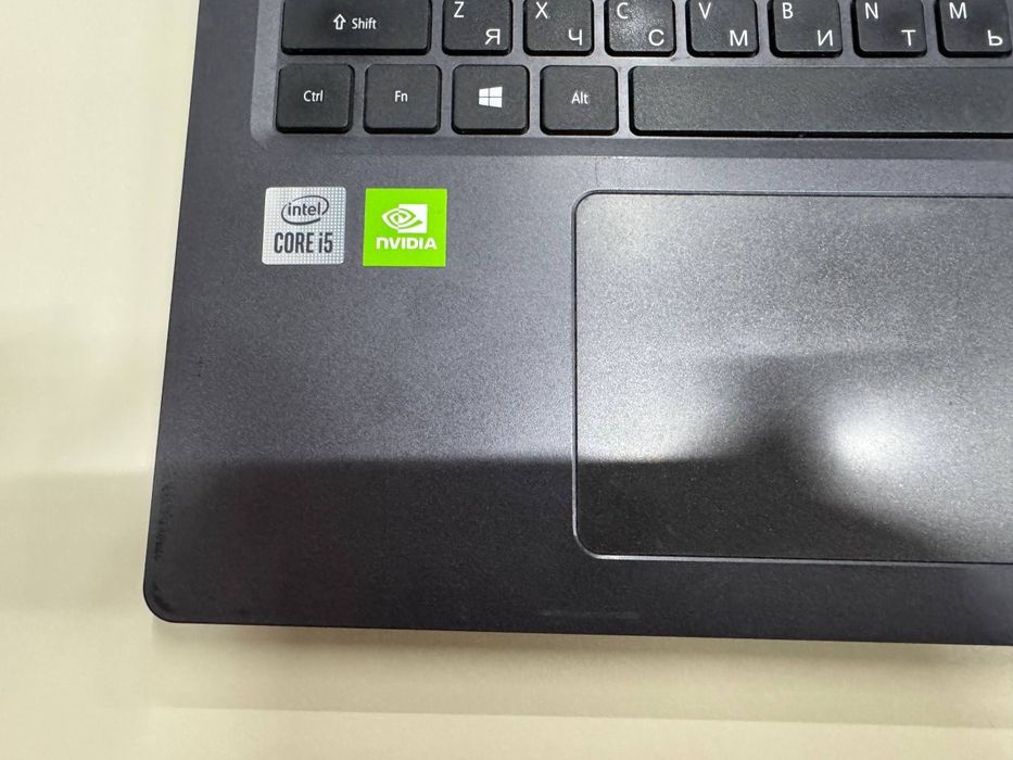 Acer Aspire 3 (Intel-i5, 1TB HDD+256GB SDD, 8GB RAM)