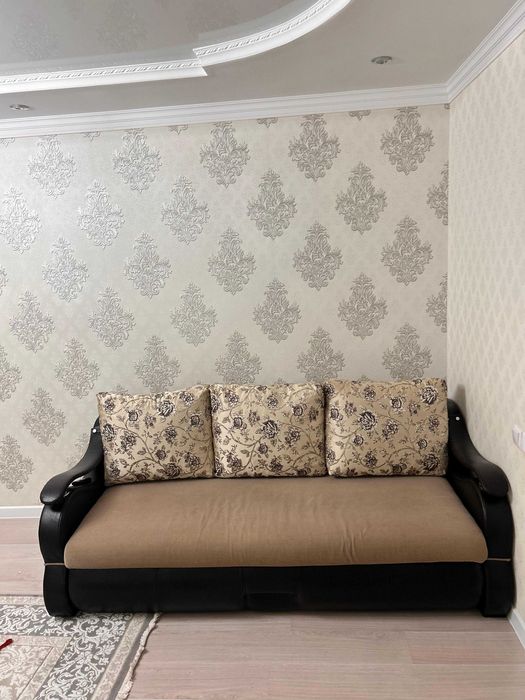 продается мебель ( диван) для гостиной