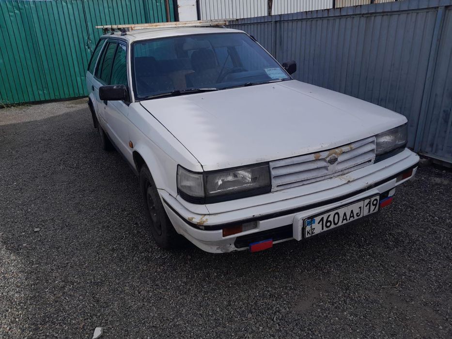 Nissan BlueBird 1989