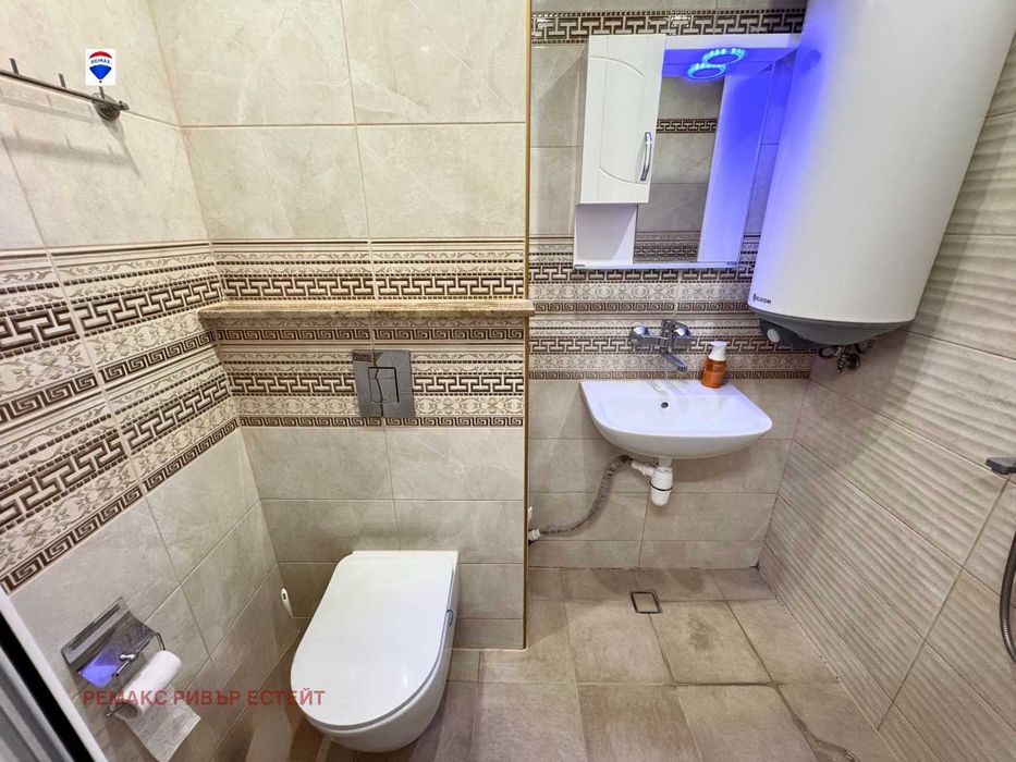 Продава се Двустаен апартамент в Русе, Чародейка - Север - 63 кв.м за 1308 €/кв.м - Снимка #14