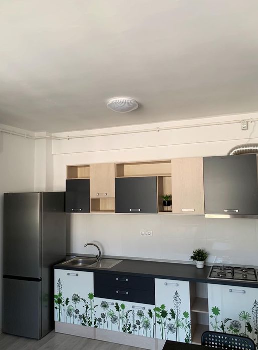 Apartament 2 camere, de închiriat