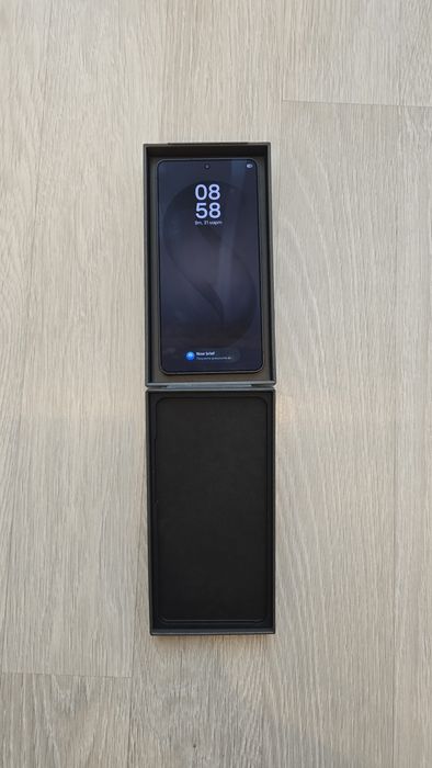 Samsung S26 Ultra 512GB Чисто Нов!