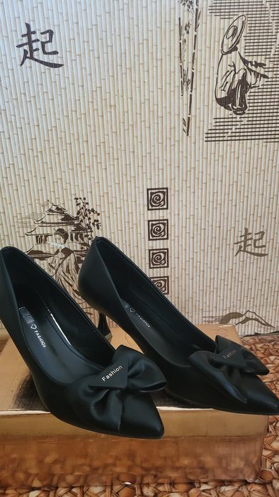 Кожаные туфли в идеальном состоянии