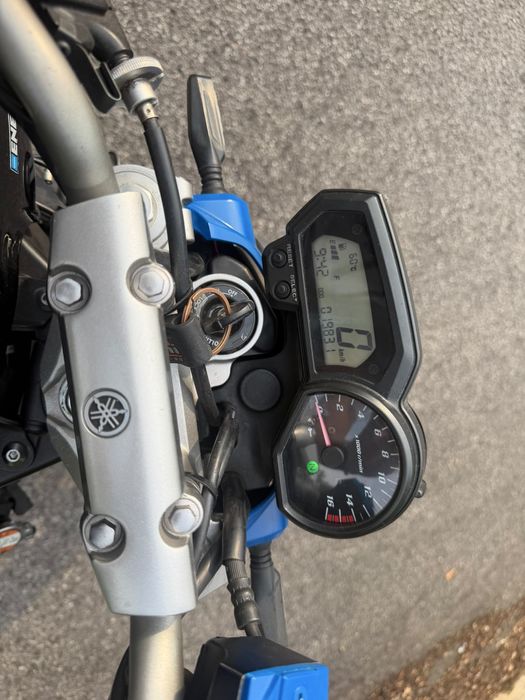 Yamaha FZ600 S2