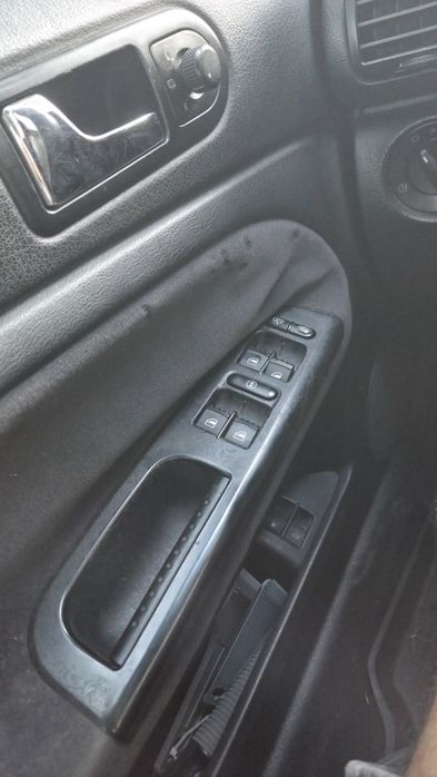 Vând VW Passat B 5.5