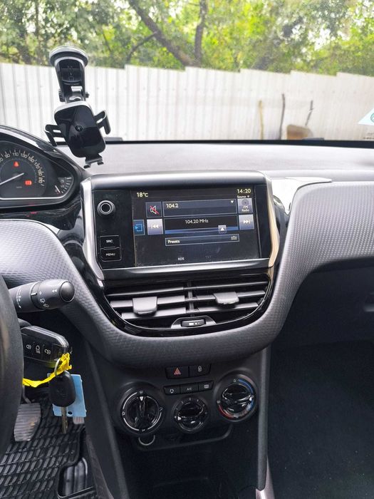 Peugeo 2016  model 2008