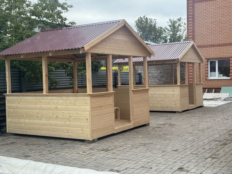 Беседка, топчан.