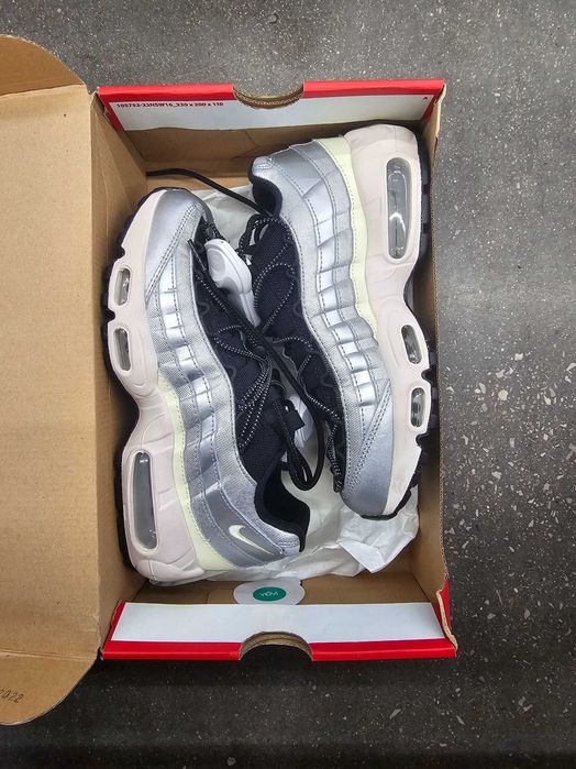 Nike WMNS Air Max 95, размери в описанието - Чисто Нови, Оригинални (Metallic Silver/Alabaster)