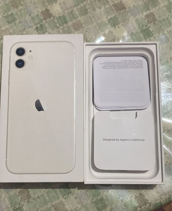 Продам Iphone 11