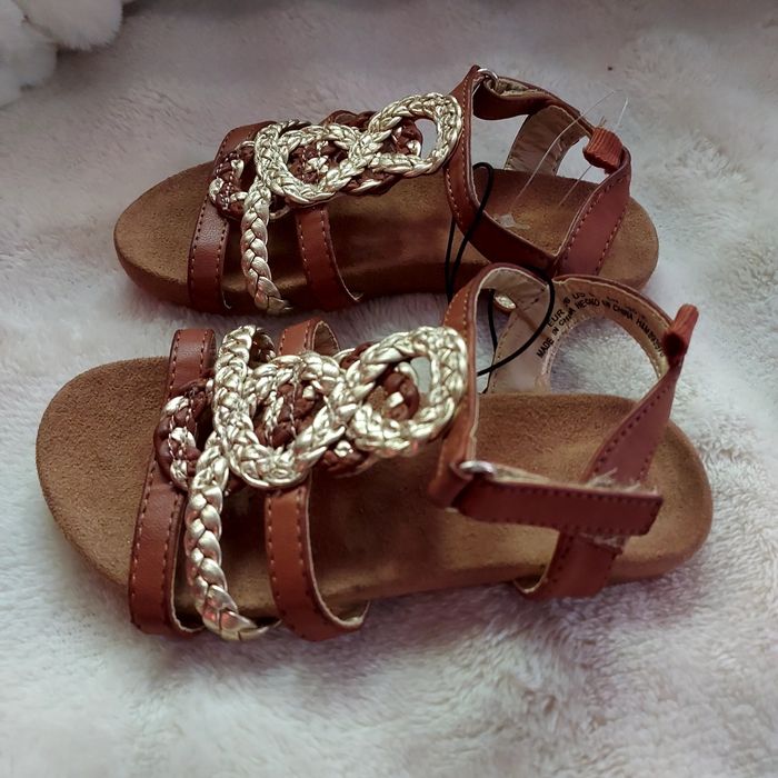 Sandalute noi H&M  26