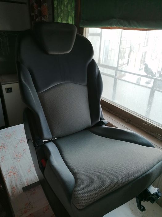 Седалка за трети ред към Citroën C8