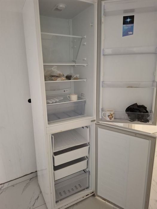 Продам холодильник