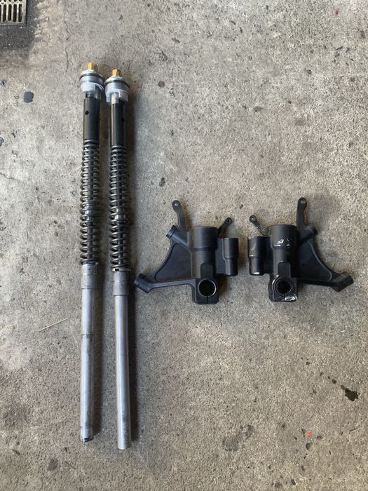 Bord  yamaha R6 ceasuri