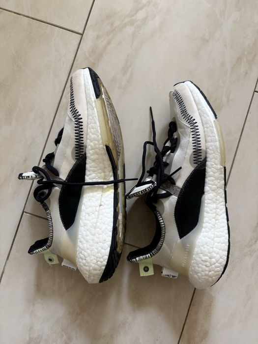 Adidas Ultraboost 22 Parley №40