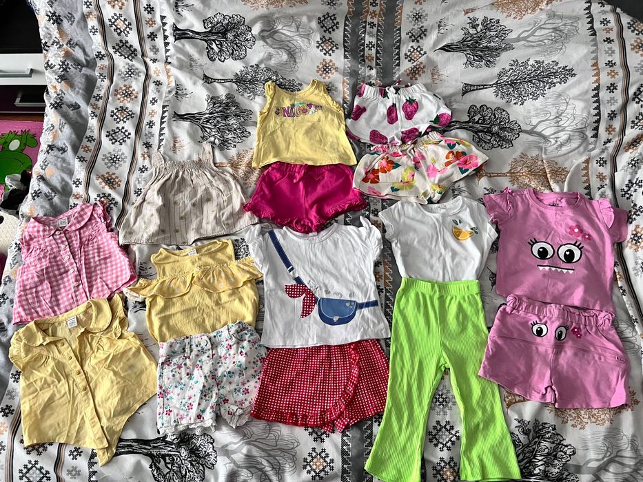 Лот за момиченце 86р