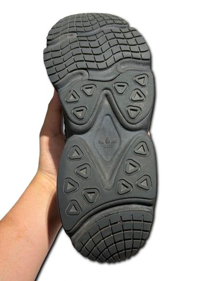 Adidas Ozmillen Krossovki