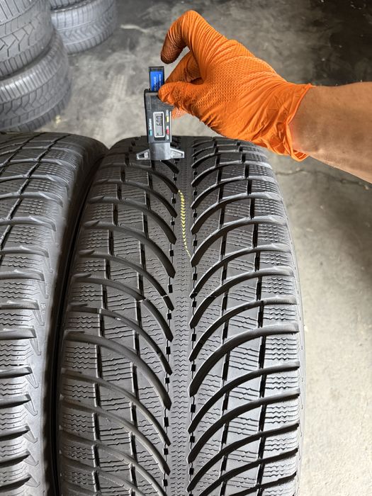 2 anvelope iarna 235/55/18 , Michelin , 6 mm !