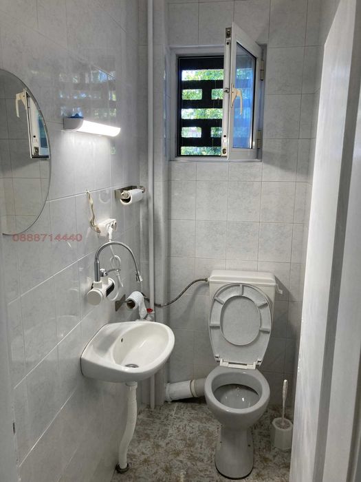 Дава се под наем Офис в Харманли - 30 кв.м за 178.5 € - Снимка #2