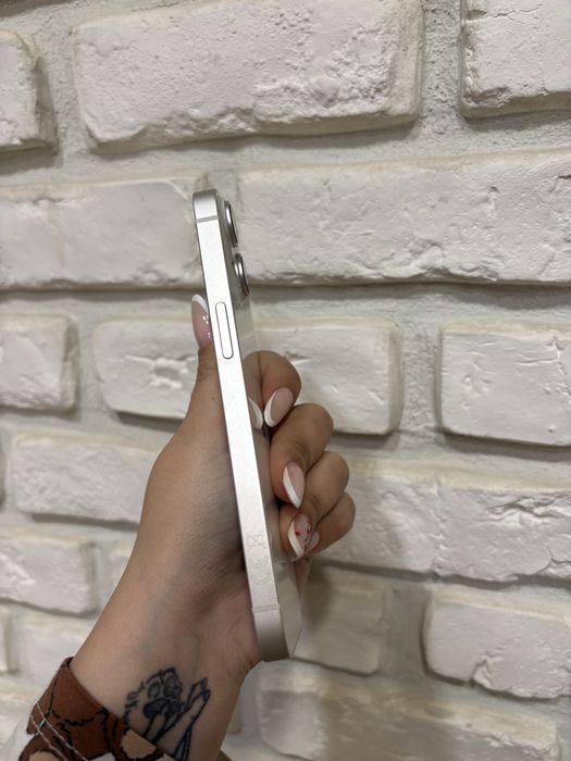 Iphone 14 white