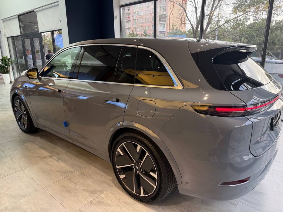 Lixiang L7 ULTRA рестайлинг 2026  обновлённый модель  в наличии