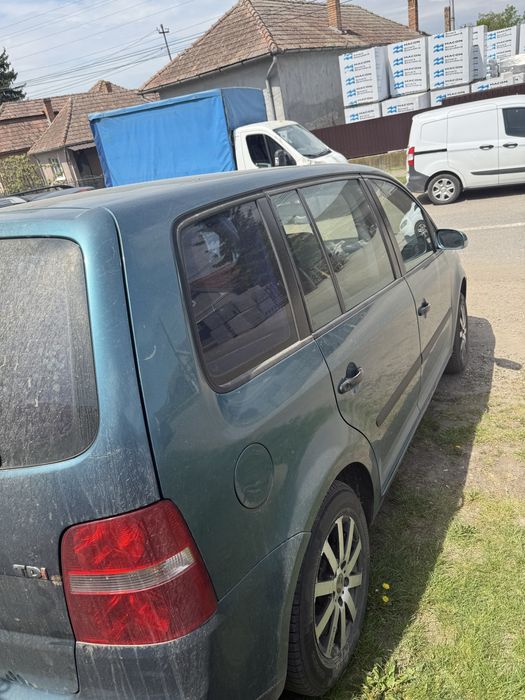 Touran 1.9 tdi.105 cp