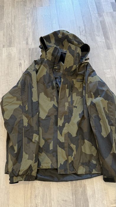 Jacheta AVID carp ripstop camo