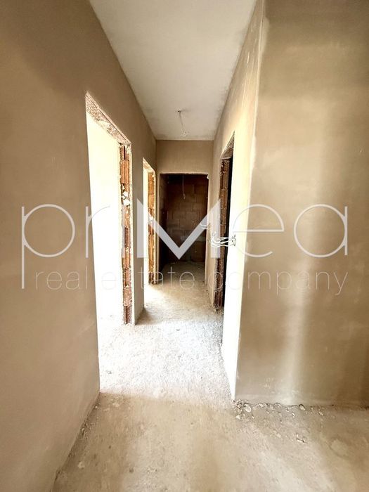 Продава се Тристаен апартамент в Айтос - 94 кв.м за 501 €/кв.м - Снимка #2