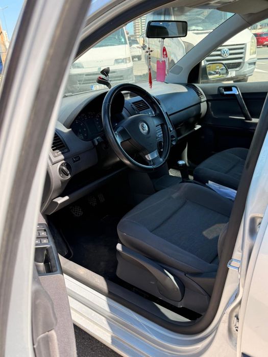 Volskwagen  Polo 1.2