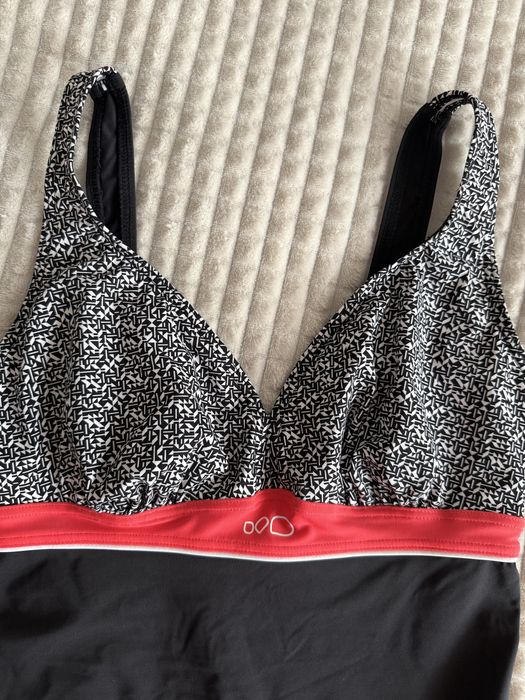 Costum de baie Nabaiji marimea M