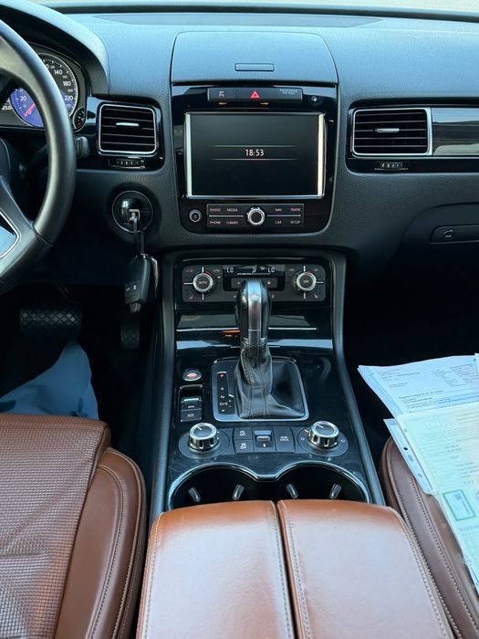 Vw Tuareg model x