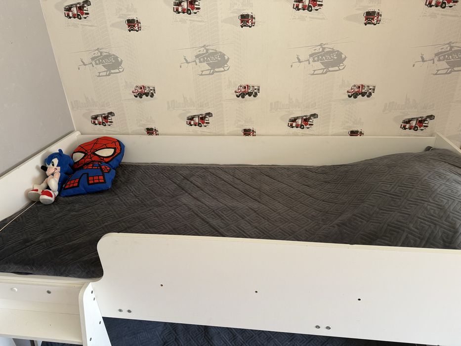 Продам двухъярусную кровать