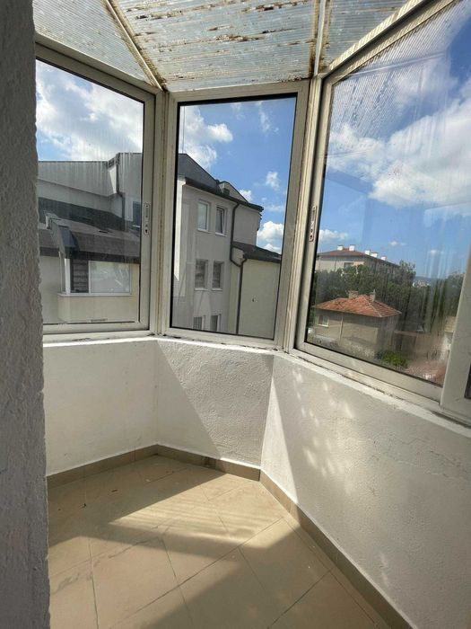 Продава се Тристаен апартамент в Търговище, Център - 120 кв.м за 893 €/кв.м - Снимка #15