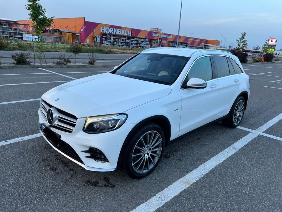 Mercedes-Benz GLC Primul Proprietar, Airmatic, AMG, Burmester, izolare fonica, Designo