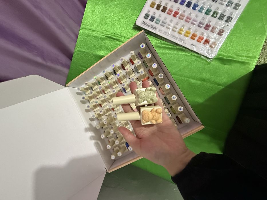 Маникюрный гель_лак