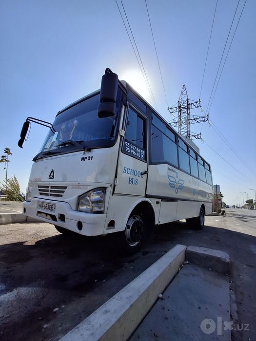 Isuzi Avtobus  NP 21