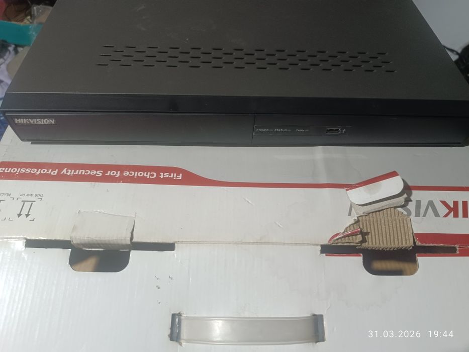 Видеорегистратор hikvision