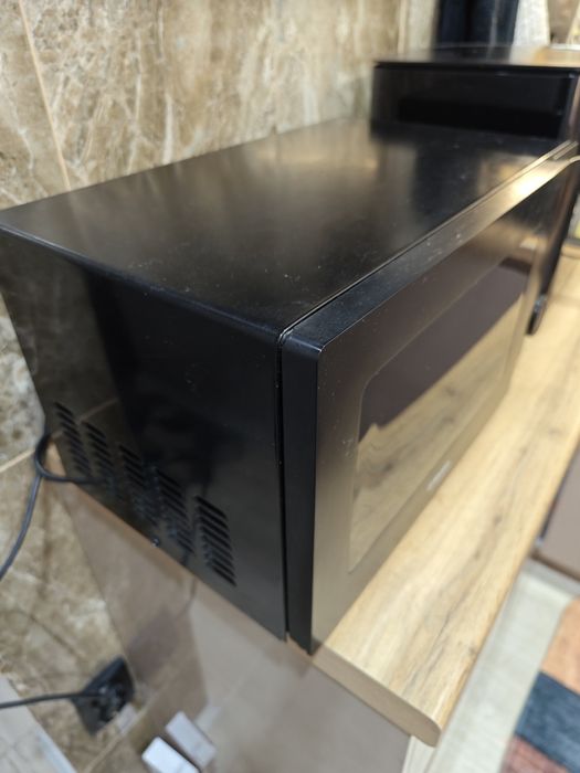 Продам микроволновку.