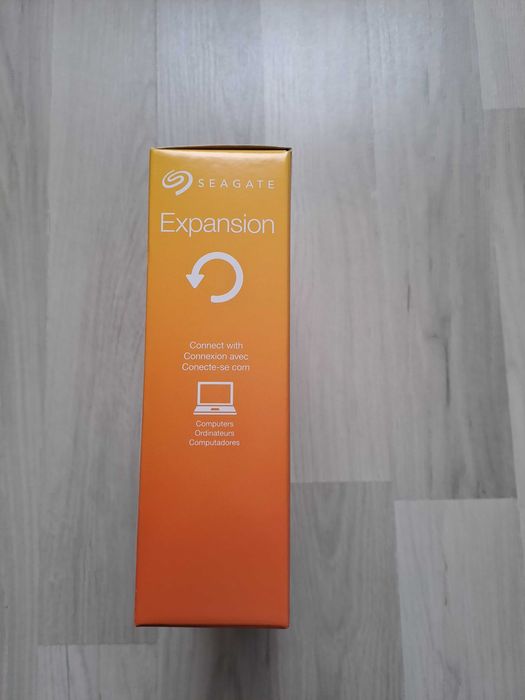 Външен диск Seagate EXpansion 12tb