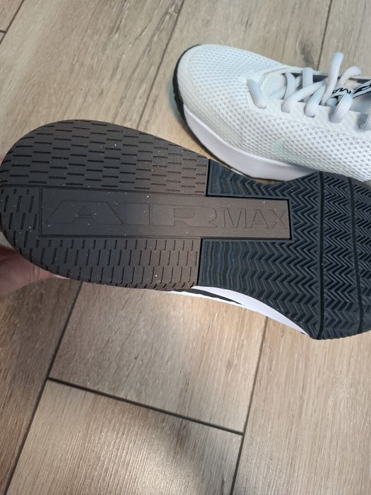 Adidasi Nike Air