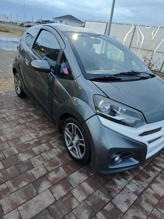 Mașină pentru permisul B1 -16 ani!