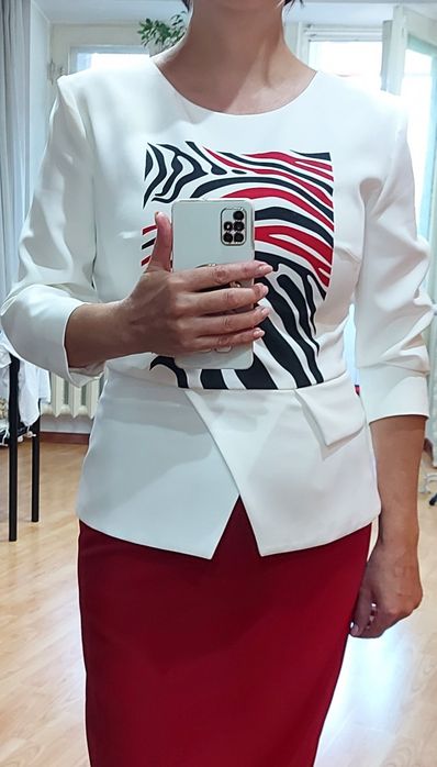 Продам красивую блузку