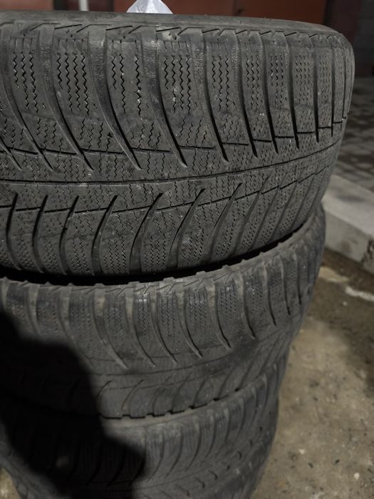 Шины Bridgestone 205/55R16