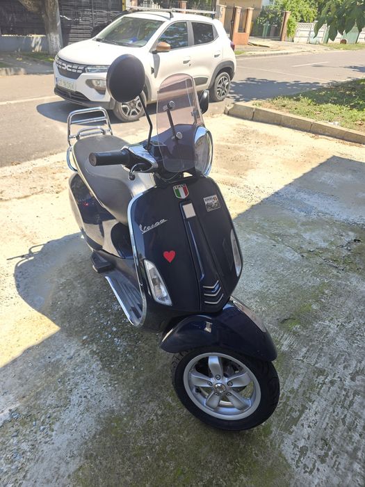 Piaggio vespa 2015