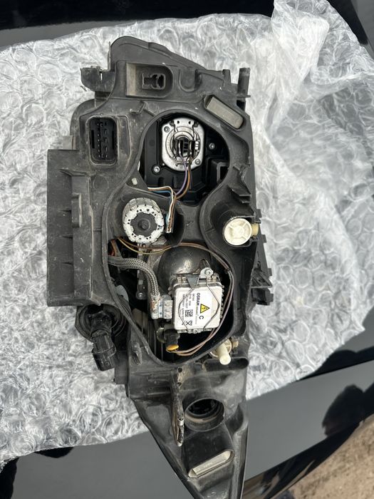 Ксенонов фар БМВ Е87 BMW E87